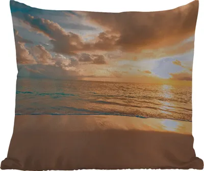 Produktbild von MuchoWow® Outdoor Kissen - Strand - Sommer - Sonnenuntergang - Wolken - Meer - 60x60 cm - Wetterfest - Lounge Kissen - Dekoration - Schlaf Kissen