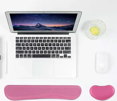 Obrázok produktu pre INF Ergonomická podložka pod myš s opierkou zápästia Ružová