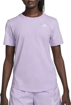 Produktbild von Nike Sportswear Club Essentials Shirt Damen
