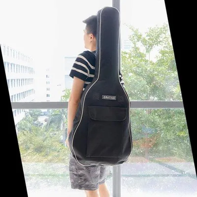 Produktbild von Famanu Gitarrentas verstellbar für Konzertgitarren - bis 41 Zoll, schwarz