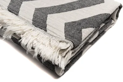 Produktbild von Strandtuch Hamamtuch Saunatuch Schwarz Zickzack 100% Baumwolle 100x180