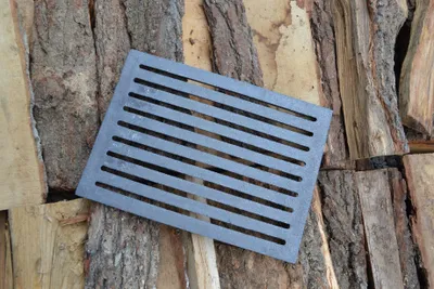 Produktbild von SEZAM - Ofenrost 35 x 25,5 cm Gusseisen Gussrost Kaminrost eckig Ascherost Kaminofen Tafelrost Rost Ofengitter Kamin