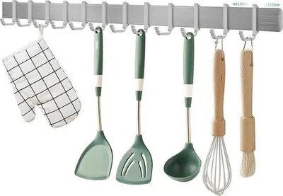 Produktbild von Famanu Halter für Küchenutensilien ohne Bohren - Wandmontage - 12 Haken - Aluminium - 58 cm
