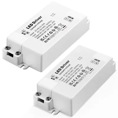 Produktbild von REYLAX LED Trafo 12V 30W, LED Treiber Elektronischer Transformator, 2.5A 230V Auf 12V DC Schalt Niedervolttrafo, Konstantspannungs Netzteil für Led Lampen, Nicht Dimmbar, 2er Pack