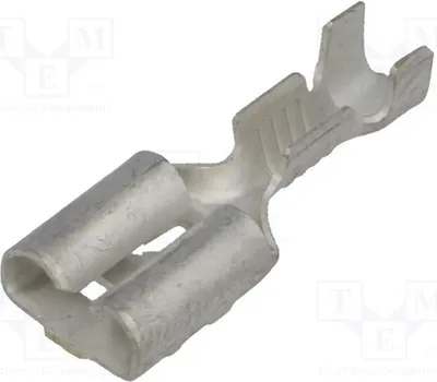 Zdjęcie produktu dla 2 sztuki złączek: płaskie, żeńskie, 0,8 mm, 6,3 mm, do kabli o przekroju 0,5÷1,5 mm², proste, 5-160667-2, nieizolowane