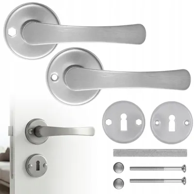 Produktbild von Türgriffset mit Rosette, Schlüssel und runder Rosette, Silber