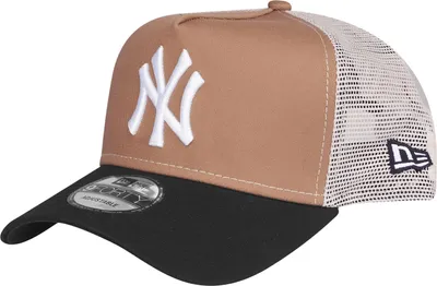Zdjęcie produktu dla Czapka New Era 9Forty Snapback Trucker Cap - New York Yankees khaki