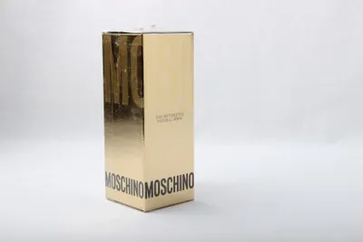Obrázek produktu pro Moschino Pour Femme, Ženy, 45 ml, Nedoplnitelná lahvička, Frézie, Ločidlo galbanorodé, Zimolez, Švestka, Karafiát, Gardénie, Muškátový oříšek, Pepř, Růže, Ylang-ylang, Ambra, Pižmo, Pačuli, Santalové dřevo, Vanilka