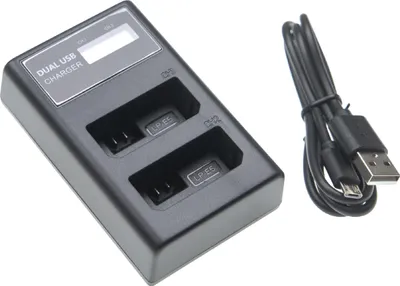 Produktbild von vhbw Dual Micro-USB + USB-C Ladegerät kompatibel mit Canon EOS Rebel T1i, Kiss X2, Kiss X3 Kamera - Ladeschale + Micro-USB Kabel Ladeanzeige + Display