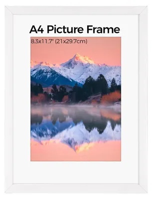 Image de Cadre photo A4 en bois avec vitre en acrylique, pour fixation murale, de couleur blanche