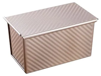 Productafbeelding van Bakvorm, antiaanbaklaag, ovenbestendig, goudkleurig met deksel