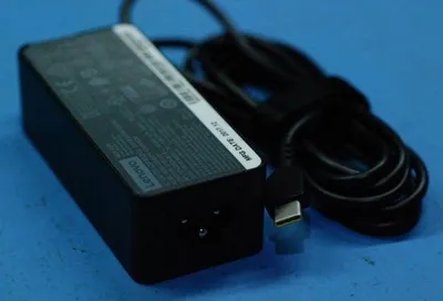 Produktbild von Lenovo zasilacz (45W 20/15/9/5V 3P), SA18C15461