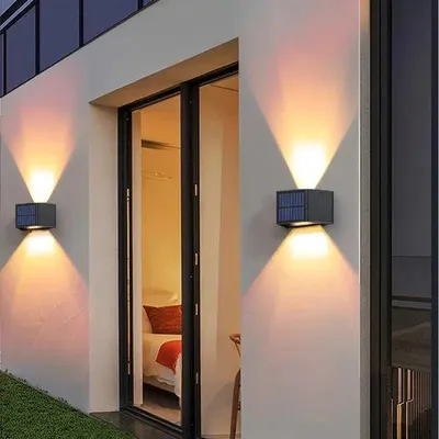 Immagine prodotto di Lampada da giardino a energia solare, set da 2, impermeabile, per esterni