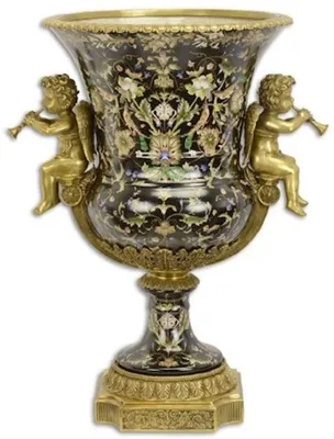 Produktbild von Casa Padrino Barock Porzellan Vase mit Blumen Design und dekorativen Engelsfiguren Schwarz / Mehrfarbig / Messingfarben 49 x 37,5 x H. 61,1 cm - Prunkvolle Blumenvase - Deko Vase im Barockstil