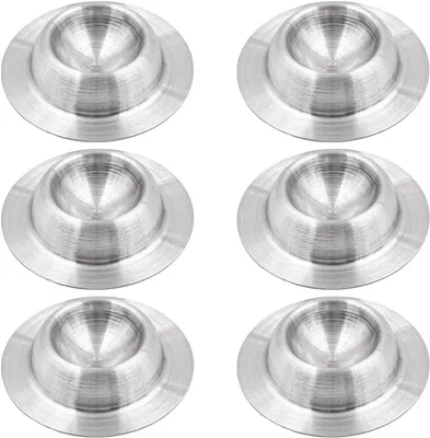 Produktbild von Green Glow – Set mit 6 Metall-Eierbechern aus Edelstahl für weichgekochte Eier mit 4,5 cm Durchmesser – silberfarben.