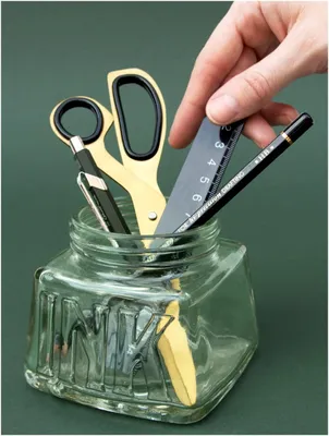 Produktbild von Schreibtisch-Organizer in Tintenfassform | Schreibtischzubehör für Zeichen- und Schreibutensilien | Stiftehalter für die Wohnungseinrichtung | Wohnaccessoires