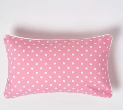Produktbild von HOMESCAPES Kissenbezug in Rosa mit Punkten, 100% Baumwolle, 30 x 50 cm