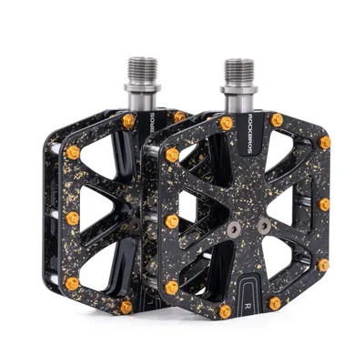Productafbeelding van ROCKBROS 1 paar fiets pedalen, koolstofvezel, antislip vlakke pedalen, 9/16 inch schroefdraad, zwart-goud, voor mountainbike (MTB)