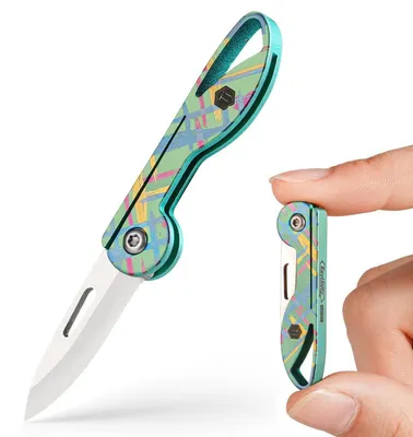 Immagine prodotto di Coltello tascabile pieghevole Mini, lama in acciaio 7cr17Mov, manico in titanio TC4, colore verde acido, lunghezza lama 3 cm