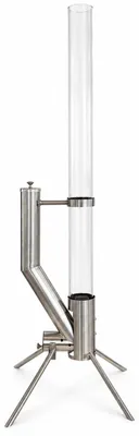 Produktbild von GARDENFLARE Essential Feuerrohr – Feuersäule aus poliertem Edelstahl, 128 cm, KI-generiertes Bild