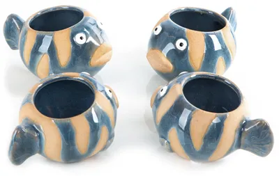 Produktbild von 4 Mini Pflanztöpfe - kleine Fische aus Keramik zum Bepflanzen