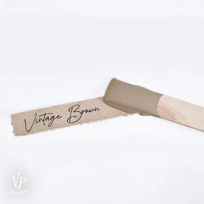 Produktbild von Mat Natural Vintage Paint Kreidefarbe – Möbelfarbe Matt | Wasserbasiert VOC-arm EN 71-3 EU Ecolabel | 65+ Farben | Shabby Chic & Vintage Look - 700 ml - Vintage Braun