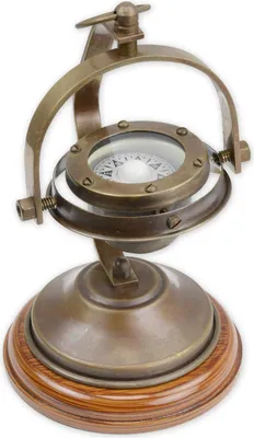 Produktbild von Ein Messingkompass auf Ständer Replikat Retro Design Dekoration