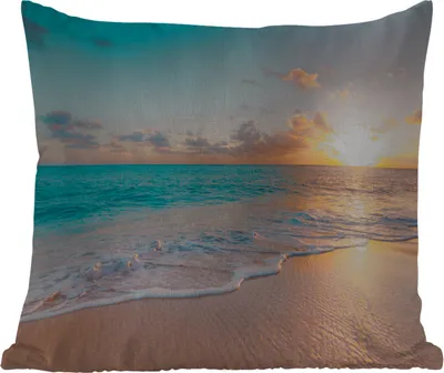 Produktbild von MuchoWow® Outdoor Kissen - Sonnenuntergang - Strand - Meer - Sommer - Blau - 50x50 cm - Wetterfest - Lounge Kissen - Komfortabel - Kissen mit Bild