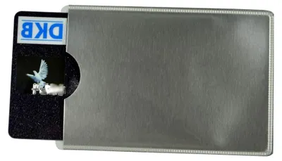 Produktbild von 3 Stück RFID Blocker Schutzhülle ,  Germany, Silber, Anti-Skimming für EC-Karten und Kreditkarten