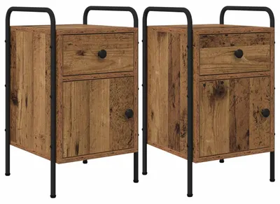 Image de Deux tables de chevet. Bois vieilli. Dimensions : 35 x 36,5 x 61 cm