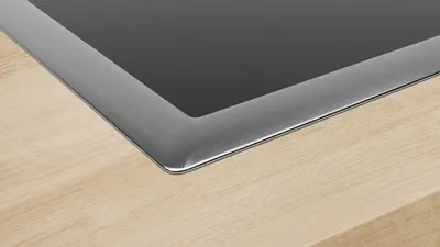 Produktbild von Bosch Serie 4 PIF64RBB5E, Schwarz, Integriert, 60 cm, Zonen-Induktionskochfeld, Glaskeramik, 4 Zone(n)