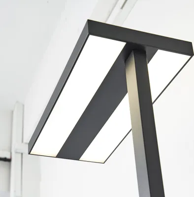 Produktbild von LED Stehleuchte Lara Schwarz Up & Down 2 x 40W 8800lm Neutralweiß 4000K UGR<17 dimmbar