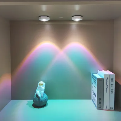 Produktbild von 2er Set LED Unterbauleuchten Dimmbar - Batteriebetriebene Schrankbeleuchtung & Spot Nachtlicht, Blau