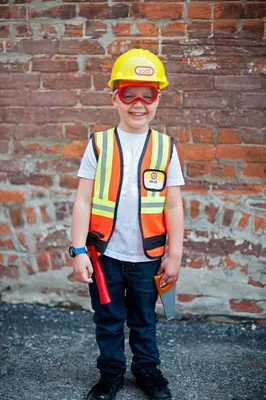 Image de Ensemble d'accessoires pour costume d'ouvrier du bâtiment pour enfant (5-6 ans)