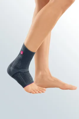 Zdjęcie produktu dla Bandaż na kostkę Levamed, srebrny, rozmiar IV,