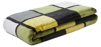 Produktbild von GÖZZE Antigua Cashmerefeeling Wohndecke flauschige wärmende Mikrofaser-Kuscheldecke mit Karomuster Grün / Anthrazit / Weiss 150 x 200 cm