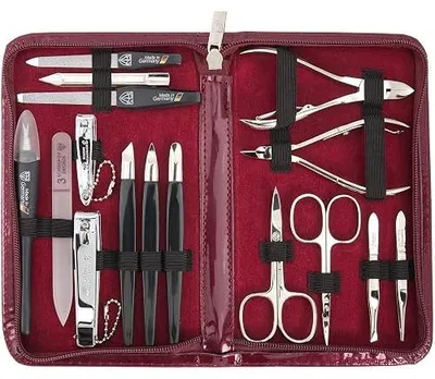 Zdjęcie produktu dla Zestaw manicure pedicure 16 elementów etui skóra dla kobiet