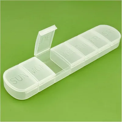 Productafbeelding van Pillenbox, tablettenorganizer voor 7 dagen, geschikt voor medicijnen, vitamines, levertraan, wit, mat
