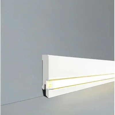 Produktbild von Licht - Fußleisten / Licht - Sockelleisten "Lübeck" (Echtholzfurnier - 16.61.31L) - Echtholz weiß