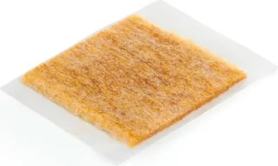 Imagen del producto de 10 apósitos adhesivos para heridas Kruuse Manuka, de 5 cm x 5 cm