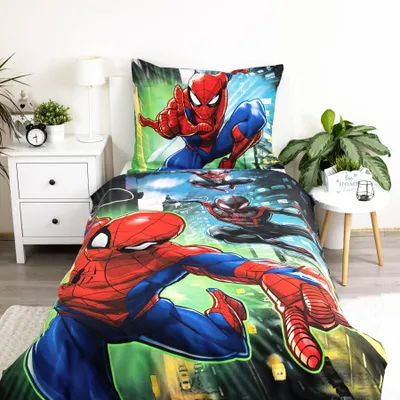 Immagine prodotto di Jerry Fabrics Biancheria da letto in cotone 140x200 Spiderman 2826 L'uomo ragno per le strade della città federa 70x90