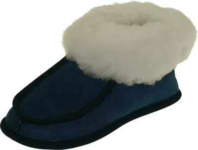 Produktbild von Hausschuhe aus Lammfell in 2 Farben von 25-48