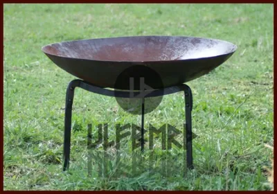 Produktbild von Geschmiedeter Ständer für Feuerschüssel