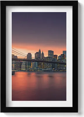 Produktbild von New Yorker East River– Wandbild mit Rahmen – Gerahmtes Bild  – Wanddekoration – 20x30 cm – Schwarz