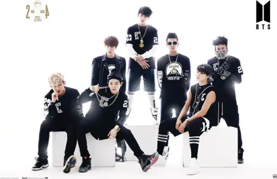 Produktbild von BTS K-Pop Poster MB 73 Schwarz-weiß ca. 91,5x61 cm
