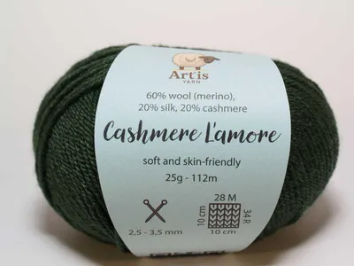 Zdjęcie produktu dla Kaszmir „L'amore” Art'is Yarn: 20% kaszmiru, 20% jedwabiu, 60% wełny merynosowej (1015 zielony leśny)