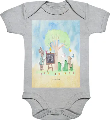 Produktbild von Mr. & Mrs. Panda Strampler Frosch Liebe 1. - 3. Monat - Heather Grey - Geschenk, overall baby, Frösche, Hochzeitstag, Freundin, Babybody, Babystrampler, babykleidung body