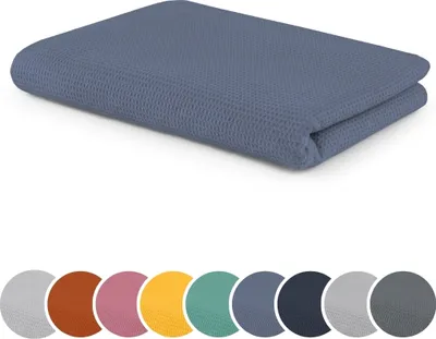 Produktbild von sleepling Kuscheldecke Waffeloptik, Sofadecke, hautsympathisch, temperaturregulierend, 100% Baumwolle,  100, waschbar, 150 x 200 cm, himmelblau