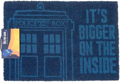 Obrázok produktu pre Oficiálna rohožka na dvere Doctor Who Bigger On The Inside NS4809 (60 x 40 cm) (modrá)
