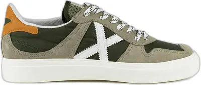 Productafbeelding van Munich sneakers, model 8035001, kleur groen, maat 45